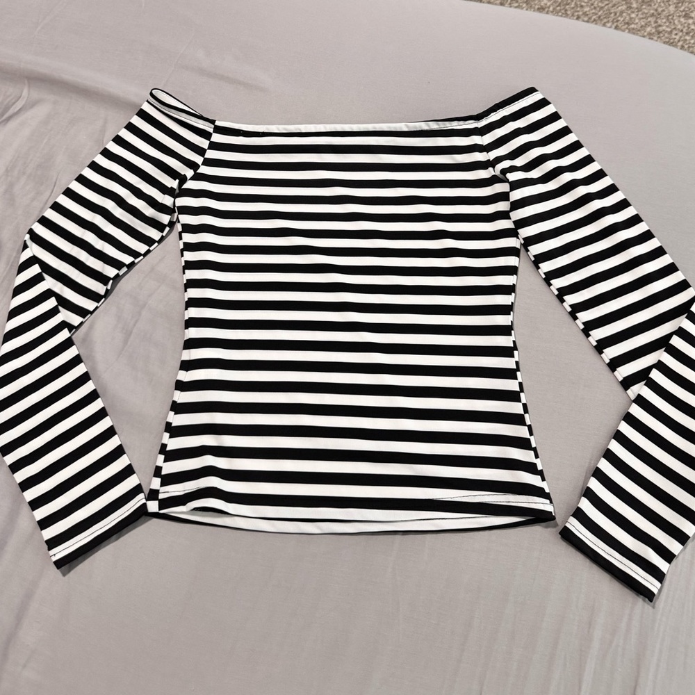 SHEIN Monochrome Striped Off-Shoulder Blouse